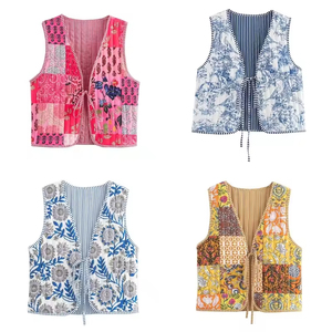 Chaleco Estilo Bohemio para Mujer, Chaleco sin Mangas con Estampado Floral, Moderno y Vintage, para la Temporada de Aire Libre - Product Image 2