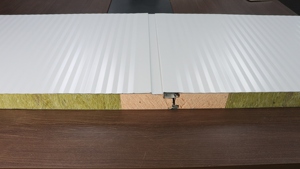 <span class=keywords><strong>Panel</strong></span> de revestimiento ignífugo de Metal de diseño chino <span class=keywords><strong>Panel</strong></span> de <span class=keywords><strong>fachada</strong></span> de sándwich de lana de roca sellado con borde de aldehído fenólico Paneles sándwich - Product Image 6
