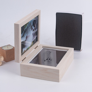 Set di Cornici Fotografiche Moderne e Eleganti in Argilla e Schiuma Fatte a Mano per Impronte di Gatti, Cani, Neonati, Ricordi, Souvenir, Urne per Animali Domestici - Product Image 2