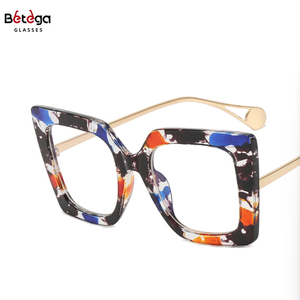 <span class=keywords><strong>Bettega</strong></span> Nouveau style de lunettes anti-lumière bleue carrées à la mode pour femmes, monture de lunettes de grande taille, lunettes tendance transfrontalières - Product Image 2