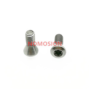 Tornillo de cabeza Torx Om4 12.9 para portaherramientas de torneado M4x12mm - Product Image 4