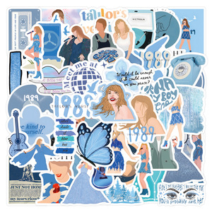 50-60 autocollants mixtes de style graffiti et dessin animé sur le thème de l'album Folklore et <span class=keywords><strong>Evermore</strong></span> de la chanteuse populaire <span class=keywords><strong>Taylor</strong></span> <span class=keywords><strong>Swift</strong></span> - Product Image 4