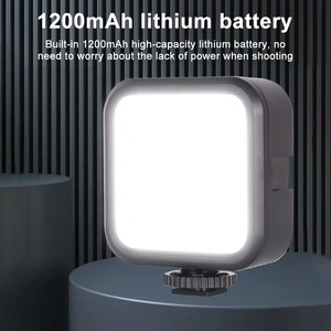 Lampe LED portable Takenoken pour vidéo, mini éclairage de remplissage en plastique pour caméra, téléphone portable et maquillage, idéale pour le streaming en direct et la photographie - Product Image 4