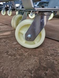 Chariot à chariot plat en acier zingué robuste avec roues Chariot logistique portable à traction manuelle Chariot à plate-forme plate pour shopping - Product Image 4