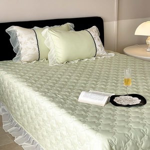 Set di lenzuola Lyocell copriletto Set letto per la casa in tessuto stile principessa francese in rilievo trapunta estiva a farfalla Set Set di biancheria da letto 4 pezzi - Product Image 4