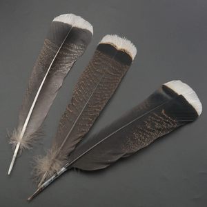 En gros <span class=keywords><strong>pas</strong></span> <span class=keywords><strong>cher</strong></span> sauvage Barred dindon queues aile plume plume pour mouche attachant artisanat <span class=keywords><strong>indien</strong></span> coiffure <span class=keywords><strong>d</strong></span>écorations - Product Image 2