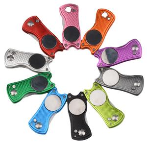 Folding Metal Aluminum Handle Golf Green Repair Fork Tool with Marking Accessory for Lawn Dividers - Product Image 2