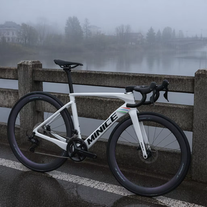 <span class=keywords><strong>Bicicleta</strong></span> de Carretera de Carbono <span class=keywords><strong>para</strong></span> Adultos 700C, 24 Velocidades, <span class=keywords><strong>Bicicleta</strong></span> de Carreras Aero con Freno de Disco Hidráulico, Portátil y Ligera - Product Image 1