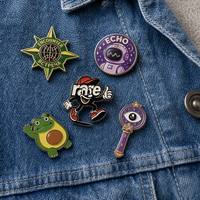 Épinglette magnétique personnalisée en gros, badge en métal émaillé avec logo pour uniformes, cadeaux d'affaires et promotionnels