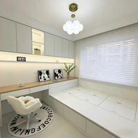 Tatami sur mesure avec rangement, minimaliste, sûr et soigné