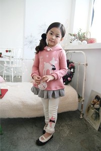 Vêtements pour enfants en gros, ensemble de 2 pièces, t-shirt à manches longues à capuche décontracté avec pantalon pour filles, fabriqué en Chine - Product Image 6