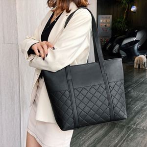 Borsa a tracolla per studenti di grande capacità borse a mano semplici in pelle sintetica <span class=keywords><strong>donna</strong></span> <span class=keywords><strong>donna</strong></span> genuina - Product Image 1