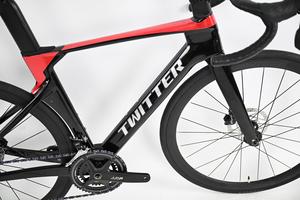 Vélo <span class=keywords><strong>de</strong></span> Route en Carbone R5pro 5 Étoiles 700C Vélo <span class=keywords><strong>de</strong></span> <span class=keywords><strong>Course</strong></span> 24 Vitesses Style Urbain Prix Abordable Matériau <span class=keywords><strong>de</strong></span> Fourche Fibre <span class=keywords><strong>de</strong></span> Carbone 12 Couleurs à Vendre - Product Image 3