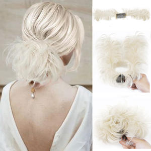 Messy Hair Bun Court Naturel Droit Polyvalent Styles Réglables Pièces de <span class=keywords><strong>Cheveux</strong></span> Facile <span class=keywords><strong>Postiche</strong></span> Synthétique pour Femmes Extension de <span class=keywords><strong>Cheveux</strong></span> - Product Image 4