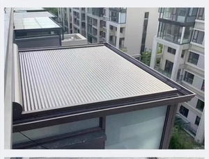 Portes de sécurité modernes automatiques en alliage d'aluminium avec <span class=keywords><strong>volet</strong></span> <span class=keywords><strong>roulant</strong></span>, écran en fibre de verre, protection verticale contre les ouragans et isolation thermique - Product Image 3