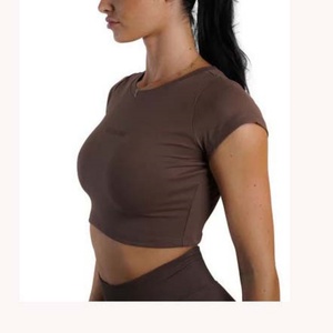 T-shirt court blanc pour femmes en gros, haut décontracté, impression sur écran, nylon/spandex, haut court ajusté, style hip-hop - Product Image 4