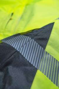 เสื้อกั๊กนิรภัยสะท้อนแสงสำหรับงานก่อสร้าง จราจร และความปลอดภัย รับผลิตแบบ OEM - Product Image 4