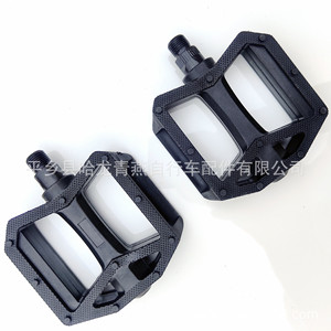 Bicycle Pedals With Ball Bearings Anti Slip Black Steel Spindle Mountain Bike Accessories - Product Image 2