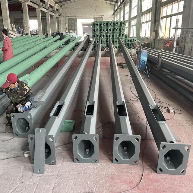 Galvanized Steel Street Light Pole Outdoor Heavy Duty Light Poles ForRoadway, Parking Lot, High Mast