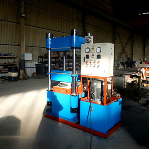 Machine de vulcanisation de bandes d'étanchéité en caoutchouc - Product Image 1