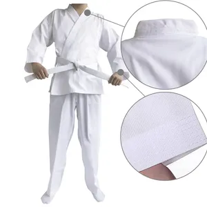 Calidad superior Martial Premium Karate Gi uniformes Karate ropa Karate traje personalizar Logo al por mayor - Product Image 1