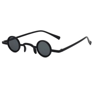Men's Retro <strong>Round</strong> <strong>Frame</strong> Hip Hop Steampunk Women <strong>Sunglasses</strong> Small Size Available in White Brown and Gray PC Material - Product Image 3