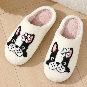 Pantoufles d'intérieur chaudes unisexes pour l'hiver : motif mignon de fleurs et de chiens de dessin animé, doublure en peluche, tissu en coton doux et semelle en EVA - Product Image 3