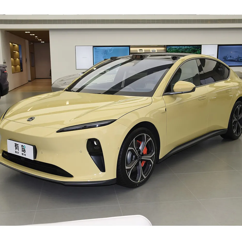 Nio Et5 2022 Model 100 kWh Pure 490 Horsepower Car On sale