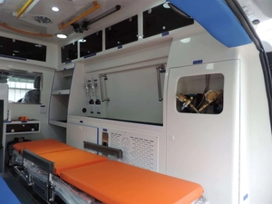 Offre Spéciale 2026 <span class=keywords><strong>Mercedes</strong></span> <span class=keywords><strong>Sprinter</strong></span> 4x2 Véhicule de Transport Médical Accessible aux Fauteuils Roulants avec Lit Patient - Product Image 5