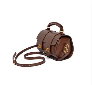 Wholesale Distributions New Fashion Messenger Boston Tote Bag Retro Leather Envelope Shoulder Portable Sling Women Bag 2023