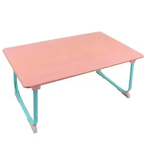 โมเดิร์นการออกแบบที่มีสีสันขนาดเล็กพับโต๊ะไม้แล็ปท็อปโต๊ะบนเตียงยูทิลิตี้พับถาดปรับได้