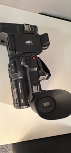 Caméscope portable d'<span class=keywords><strong>occasion</strong></span> Panasonic AUPX360MC 4K pour la diffusion de nouvelles - Product Image 6