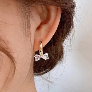 Orecchini a Cuore con Fiocco per Donne, Eleganti Accessori per Orecchie alla Moda per Uso Quotidiano, Outfit Casual, Feste e Regali - Product Image 6