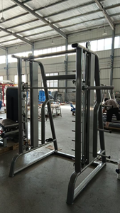 เครื่องฝึกสมิธแบบ Heavy Duty โครงเหล็กทรงรีแข็งแรง ทนทาน พร้อมเบาะรองนั่งคุณภาพสูง สำหรับการออกกำลังกายเพื่อเสริมสร้างความแข็งแรงในยิมเชิงพาณิชย์ - Product Image 3