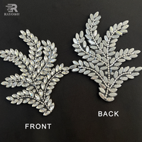 Nouveaux motifs floraux 3D faits main DIY, appliques de strass transparents personnalisées, strass en vrac, cristaux, feuilles, patchs en forme florale