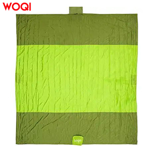 Woqi Meilleure couverture de plage anti-sable grande taille pour pique-nique en plein air pour toute la famille - Product Image 2