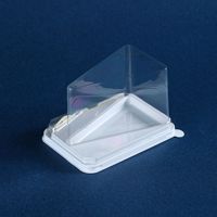 Boîte d'emballage alimentaire transparente X013 pour gâteau à la mangue et au durian avec fourchette, personnalisable