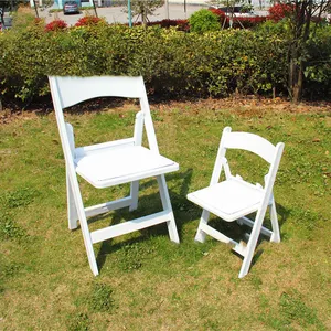 Chaise blanche pliante de Chiavari de chaise en plastique empilable de résine extérieure de mariage pour l'événement