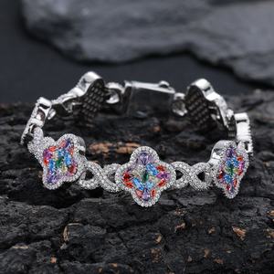 Pulsera Unisex de Cobre Chapado en Oro con Patrón de Trébol de Cuatro Hojas Estilo Pequeña Fragancia, Multicolor, para Comercio Transfronterizo - Product Image 4