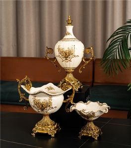 Vase en céramique unique-Décor artistique de style européen - Product Image 3