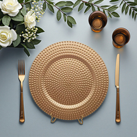 Assiette de présentation ronde en plastique de 13 pouces, motif végétal, design classique peint à la main, pour mariages, anniversaires, décoration de table