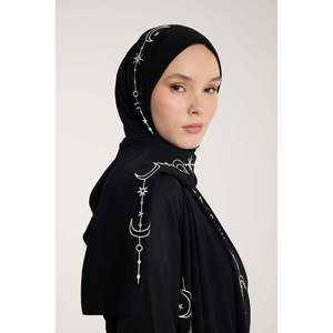 Pañuelos Hijab de Voile con Patrón de Luna Creciente Bordados en Blanco y Negro de Primera Calidad para Invierno, Material de Algodón, Poliéster y Chifón - Product Image 5