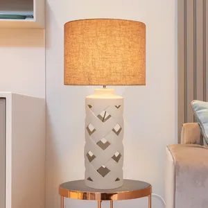 Lampes de Table modernes simples en porcelaine, Base d'hôtel, lampe de Table en tissu lin, abat-jour en céramique