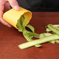 Perfecte Keuken Groente Roterende Geavanceerde Dunschiller Zacht Handvat En Superscherpe Roestvrijstalen Schiller Voor Fruit Aardappelen