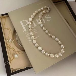 Collar de Estilo Barroco Europeo para Mujer, Cadena de Perlas de Agua Dulce de Forma Natural, Lujo Ligero y Exclusivo - Product Image 3