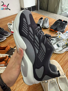 Chaussures de sport pour hommes de marque, nouvelles chaussures décontractées d'automne, légères, confortables, antidérapantes, chaussures de course en gros - Product Image 2