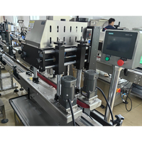 Capsuleur de bouteille automatique à bouchon à vis Machine de capsulage d'étanchéité de bouteille en plastique à haute efficacité Serrage de couvercle à vis