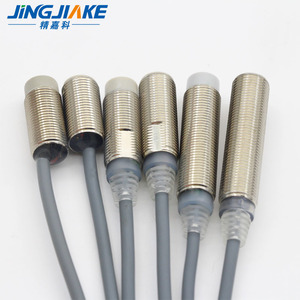 M12 Ultra Kurzer Erweiterter Langstrecken-Metallsensor 12mm Induktiver Näherungsschalter <span class=keywords><strong>Sensor</strong></span> DC Dreiadrig - Product Image 5