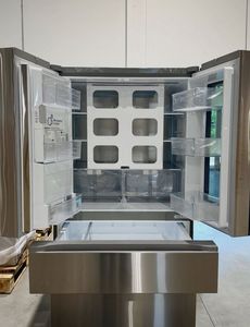 Refrigeradores Comerciales Americanos de Doble Puerta con Congelador Superior y Pantalla Táctil a Precios Moderados - Product Image 4