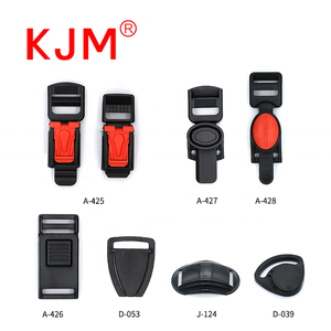 KJM ODM オートバイ自転車安全ヘルメット反射調整可能カムスナップインサートクイックリリースプラスチックヘルメットバックル - Product Image 2